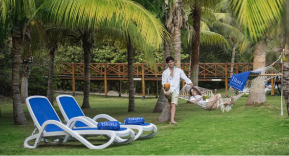 Hotel Ficha