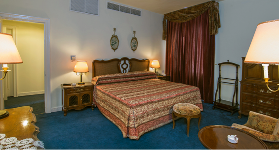 Hotel Ficha