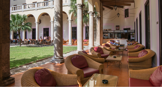 Hotel Ficha