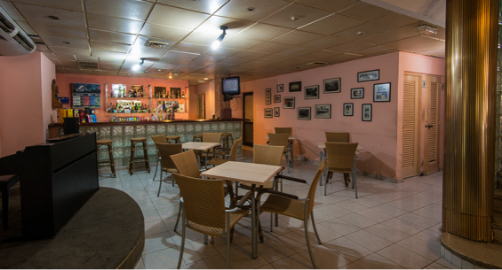 Hotel Ficha