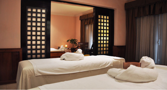 Hotel Ficha