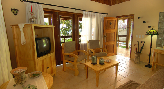 Hotel Ficha