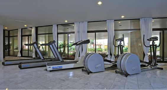 Hotel Ficha