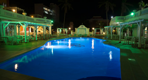 Hotel Ficha