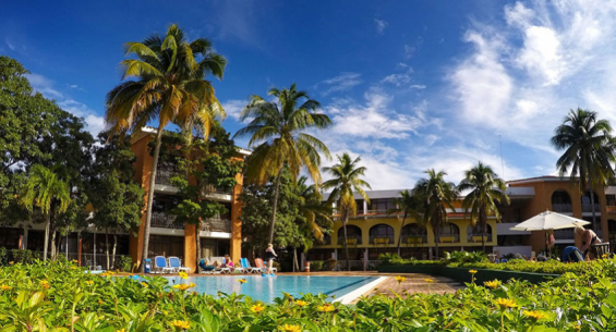 Hotel Ficha
