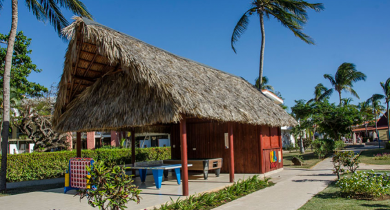 Hotel Ficha
