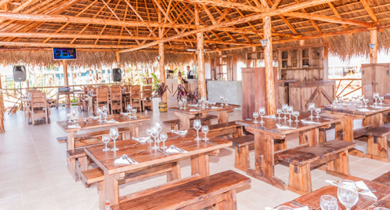 Hotel Ficha