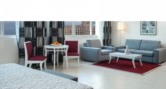 Hotel Ficha
