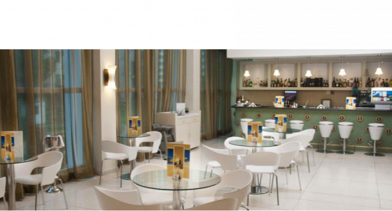 Hotel Ficha