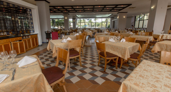 Hotel Ficha