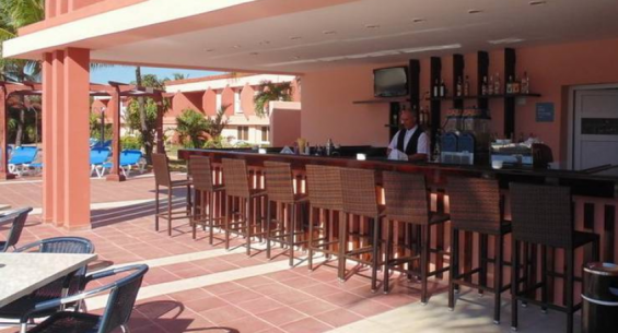 Hotel Ficha