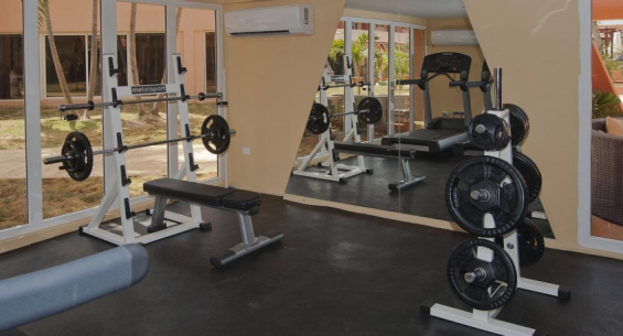 Hotel Ficha