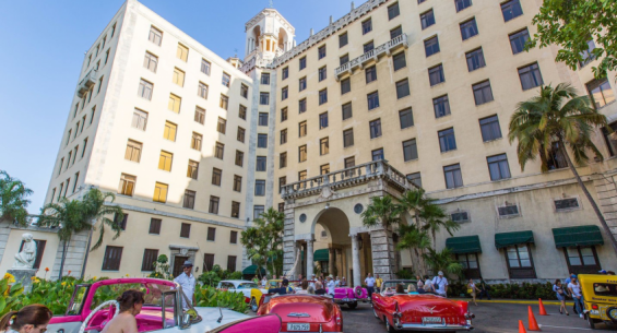 Hotel Ficha