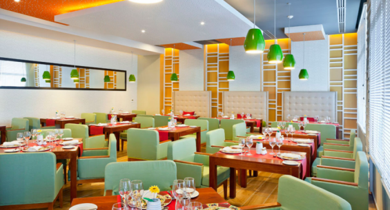 Hotel Ficha